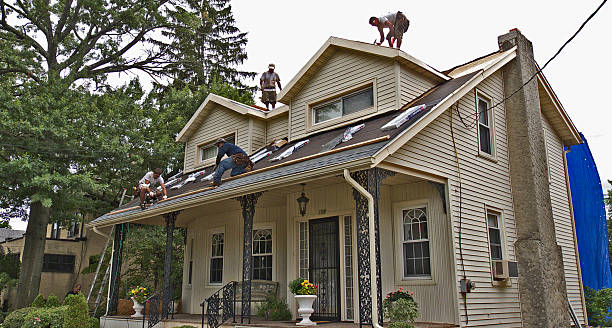Best Storm Damage Roof Repair  in Carlton, OR