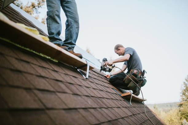 Best Residential Roofing Contractor  in Carlton, OR